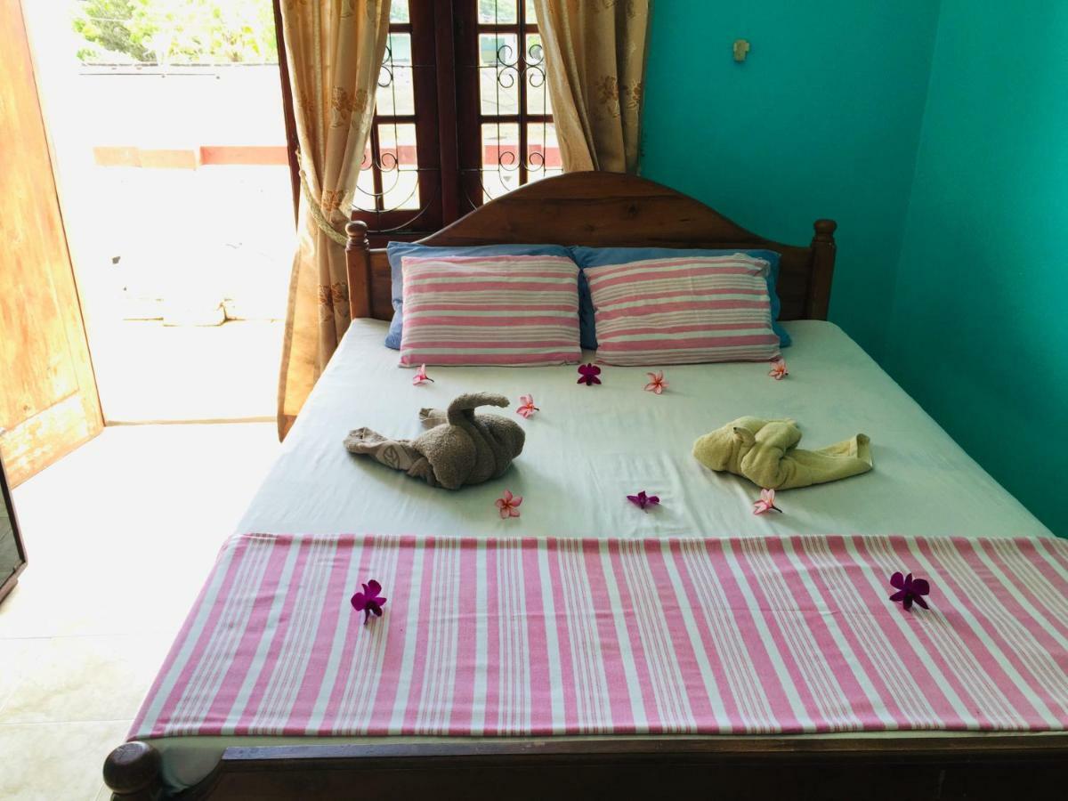 Apartmán White House Negombo Exteriér fotografie